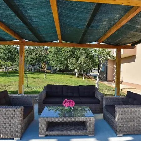 House With A Swimming Pool Dugopolje, Zagora - 19033 Holiday home